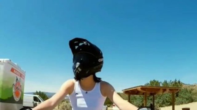 Поддържане с Кардашите S15E12 Предателство - 04 ноември 2018 11/04/2018