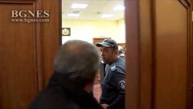 Десислава Иванчева и Биляна Петрова със забрана да напускат страната