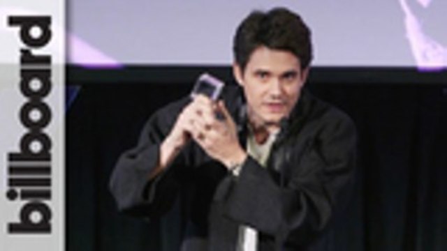 Джон Майер приема легендата за наградата на живо