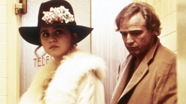 ✺ Elvis Presley ✺ Can't Help Falling In Love ✺ ( Направено малко като пародия  ) ✺