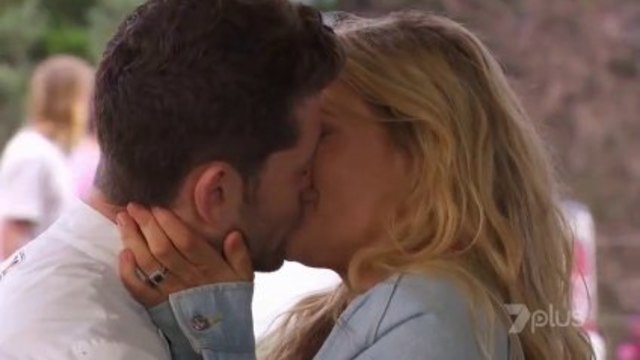 Дом и навън 7018 22 ноември 2018 г. Част 3