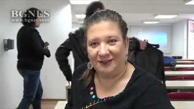 Българското село се трансформира, не изчезва