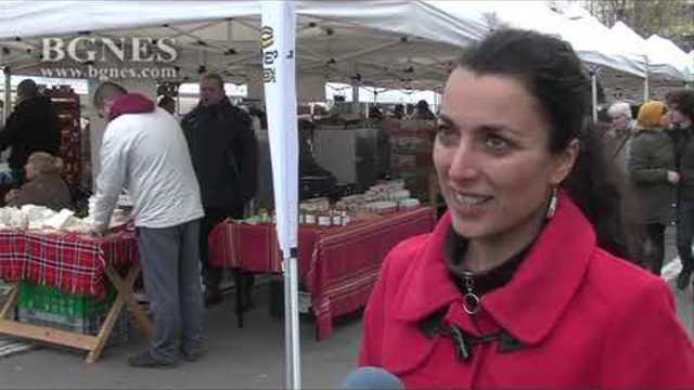 Шипков мармалад, козметика с шафран, ядково сирене от кашу на фермерски пазар в София