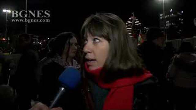 Протест на "Орлов мост" срещу насилието над жени