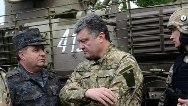 Въвеждат военно положение в Украйна с подпис от президента Порошенко
