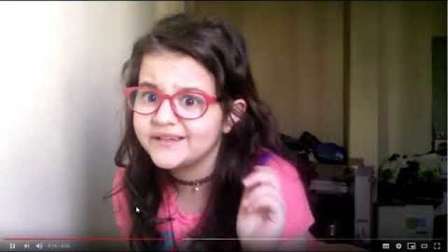 Детето е ГЕНИИ!!!  надрасна  себе си (100% СМЯХ? май)