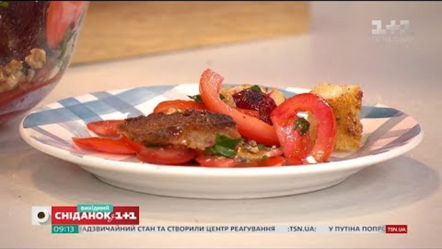 Пісні рецепти від Євгена Клопотенка: буряковий салат та паштет із сардини