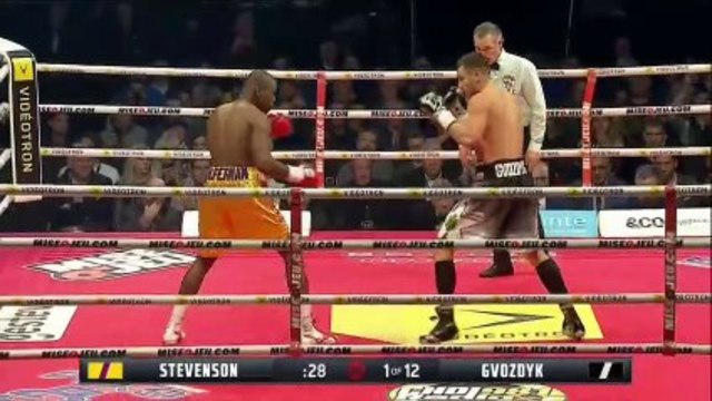 Адонис Стивънсън срещу Олександър Гвовдик (01-12-2018) Пълна битка