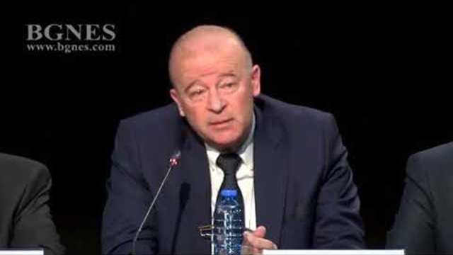 КФН: 10% по-ниска Гражданска отговорност за изрядните шофьори още през 2019 г.