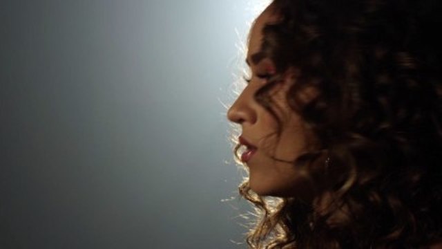 Скилър Стекър - не ме изпитвай (акустично)