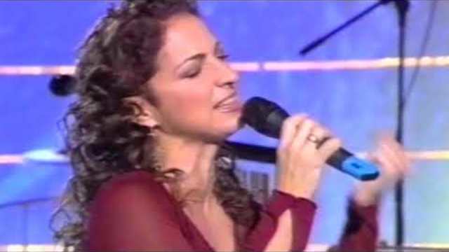 Gloria Estefan - Hoy