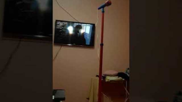 Сам в къщи( СМЯХ)