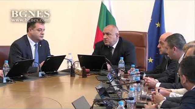 Борисов изиска от общините да кажат кои пътища да нямат винетка