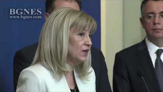 Аврамова: Патрулките на тол системата ще са толерантни до 15 януари