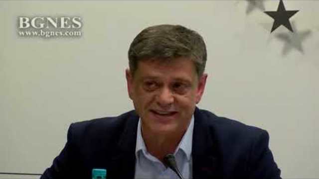 Константин Попов: България има нужда от нов тип самолет, предложението на МС е прекрасно