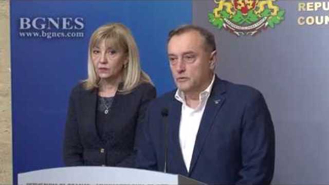 Оставката на Глосов е приета