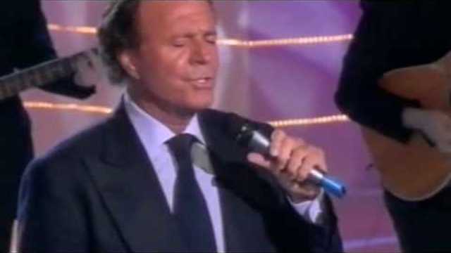 Julio Iglesias - Corazón De Papel