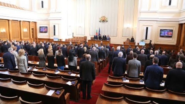 НС одобри преговори със САЩ за F-16