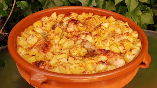 Пиле с картофи (класическа рецепта)