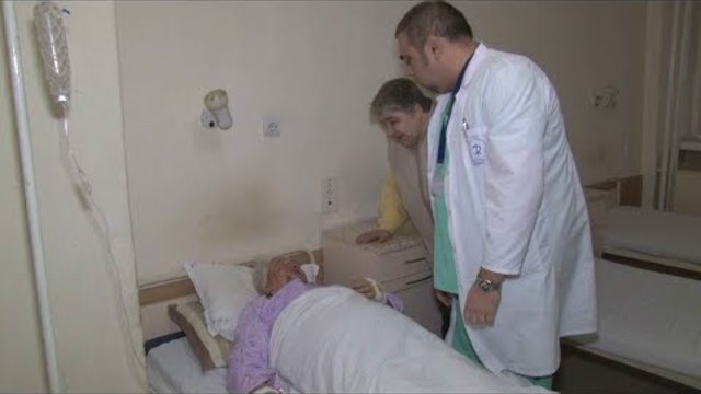 Битата баба от Гурково е в стабилно състояние