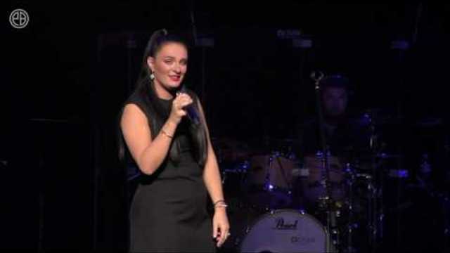 Елена Ваенга - Смотри. БКЗ Октябрьский 02.02.2019