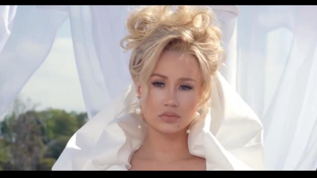 Iggy Azalea - Started (Official Music Video)