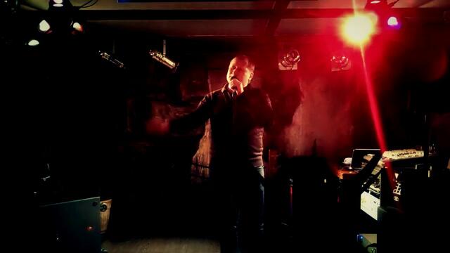 Руслан Исаков    -    Что тебе подарить, человек мой дорогой?