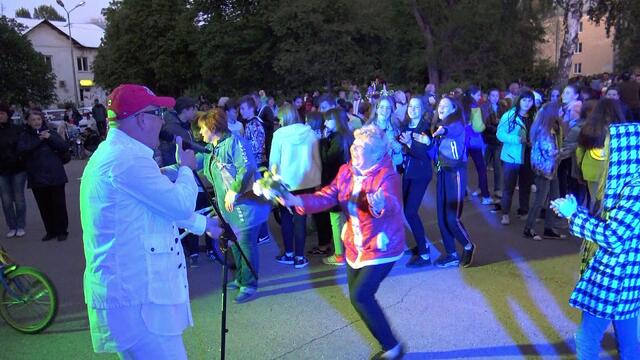 Валерий Палаускас   -   ПОЛЕВЫЕ ЦВЕТЫ