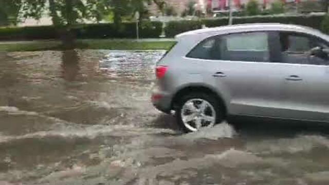 Пловдив отново е под вода заради валежите