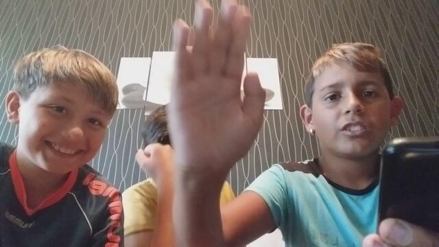 Prank call 😂 Много смях